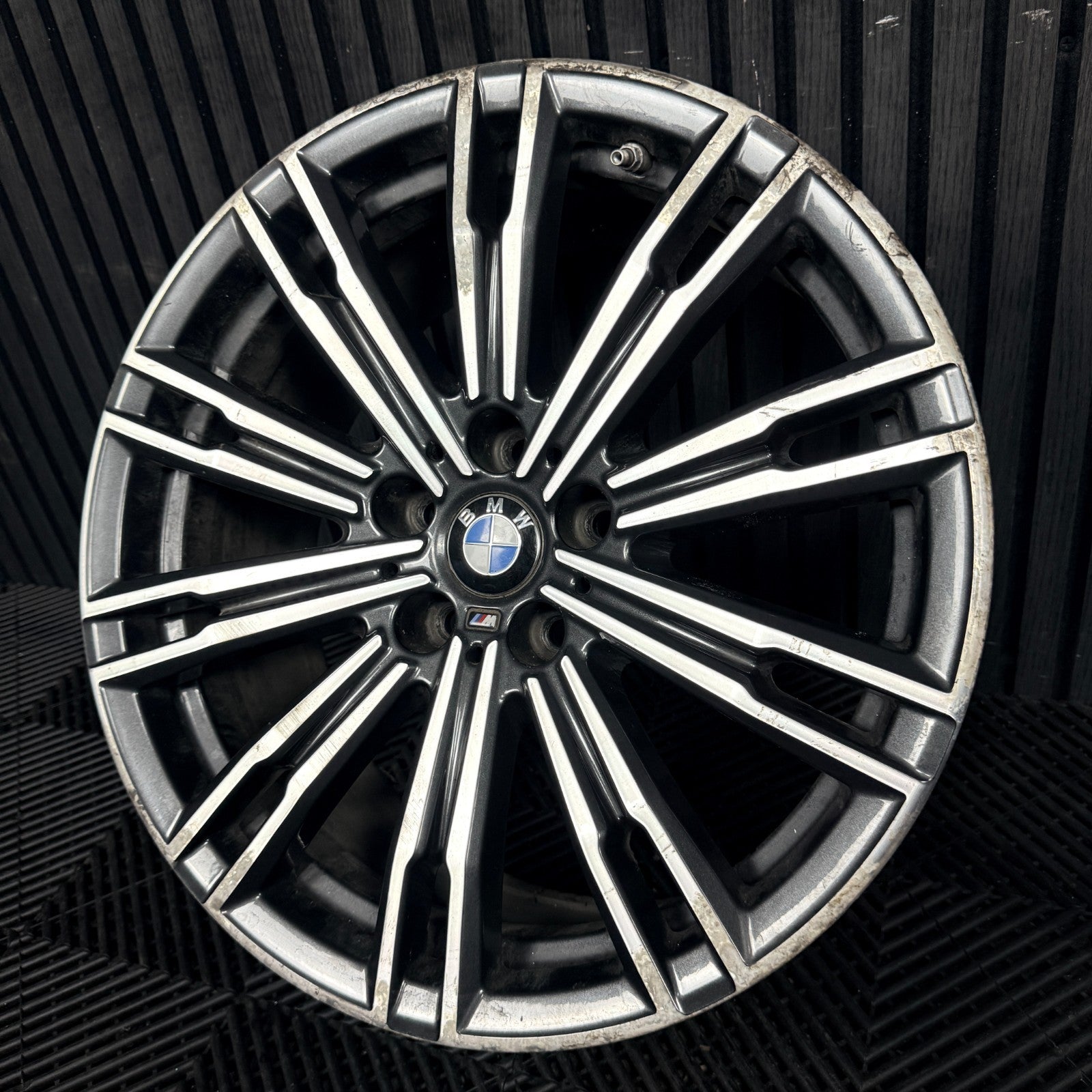 1X 18'' BMW 3 Series 790 M Sport G21 G20 Alloy Wheel Front 8089890 Genuine