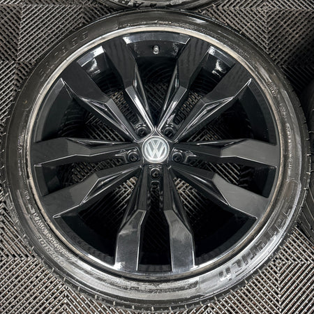 20'' VW Tiguan R Line Suzuka Black Alloy Wheels Tyre Alloys 5NA601025G Genuine