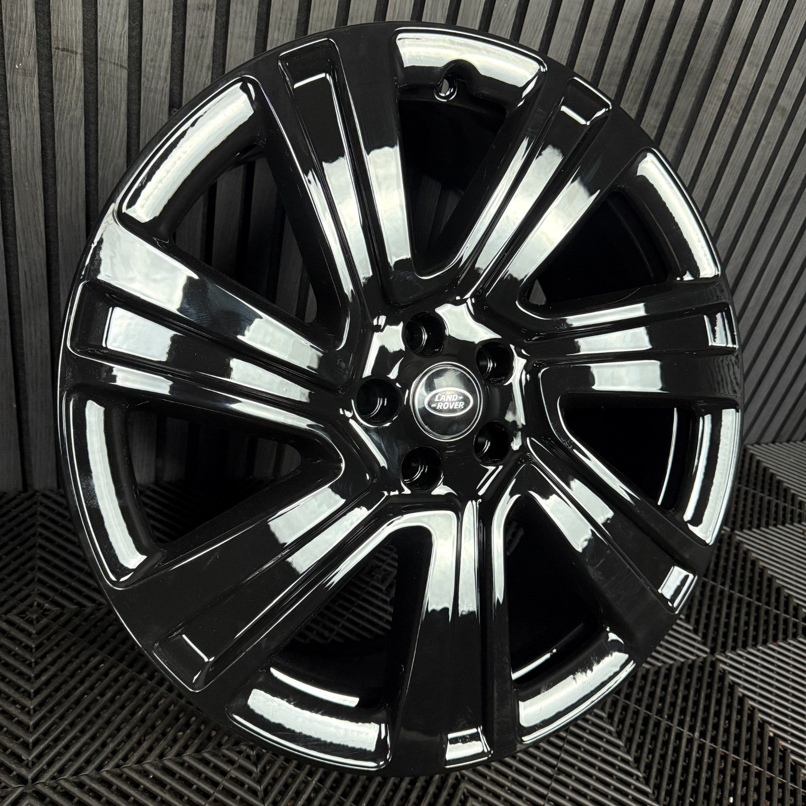1X 22'' GENUINE RANGE ROVER VOGUE LAND BLACK L460 7023 ALLOY WHEEL N8EM-1007-GA