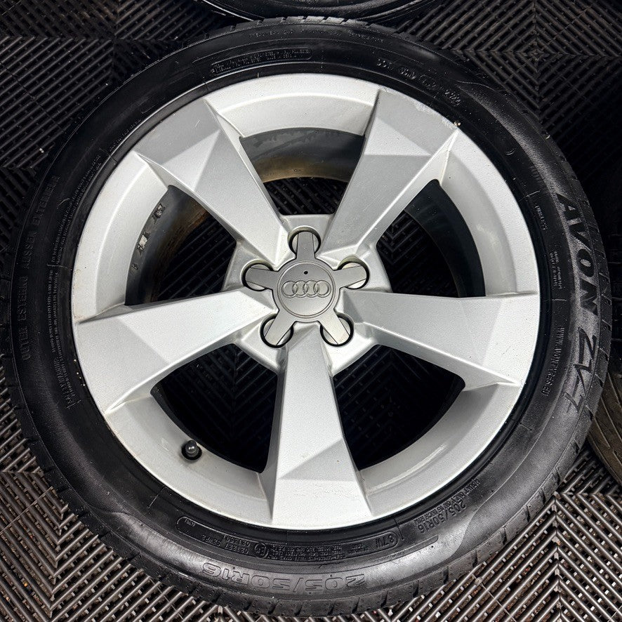 16'' Audi A1 5 Spoke Alloy Wheels Alloys Tyres Genuine 8XA601025A