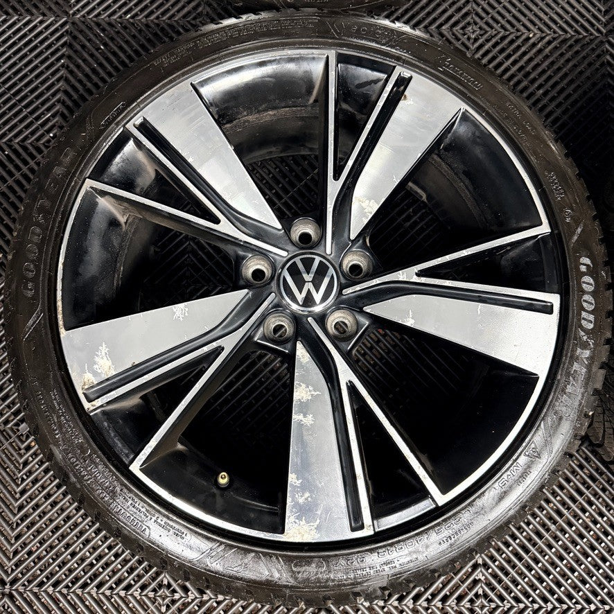 18" VW Golf GTD Mk8 GT GTI Bakersfield Wheels Tyre Alloy 5H0601025J Genuine