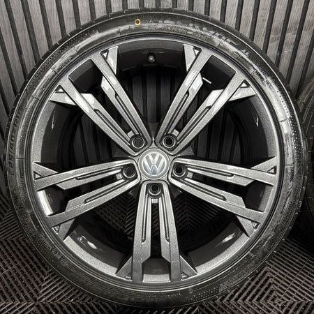 18" GENUINE VW GOLF SEVILLE GREY GTD GT MK7 ALLOY WHEEL TYRES 5G0601025CM