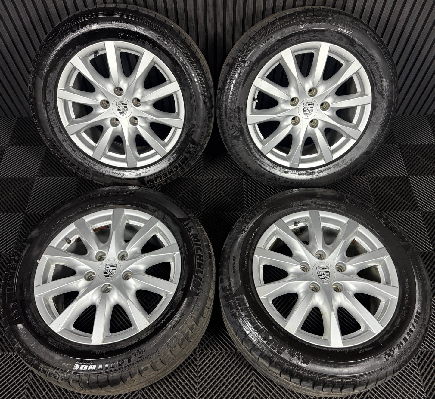 18'' GENUINE PORSCHE CAYENNE MULTISPOKE ALLOY WHEELS ALLOYS TYRES 7P5601025T