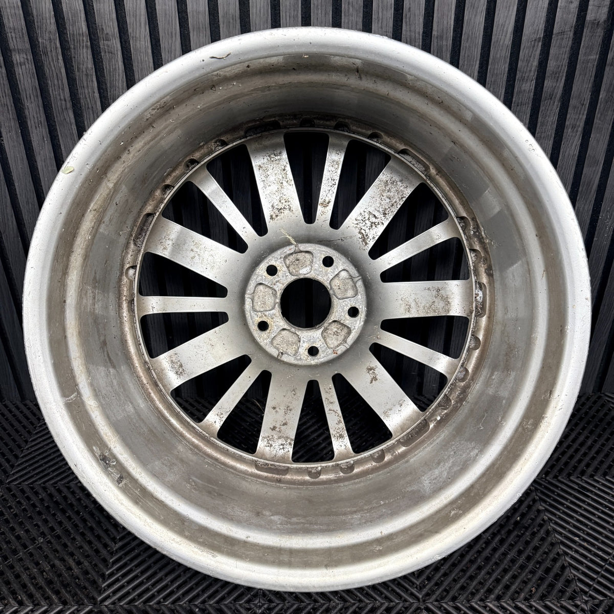 1X 21'' Bentley Mulsanne Alloy Wheel 9J ET61 3Y0601025 2 Piece Genuine