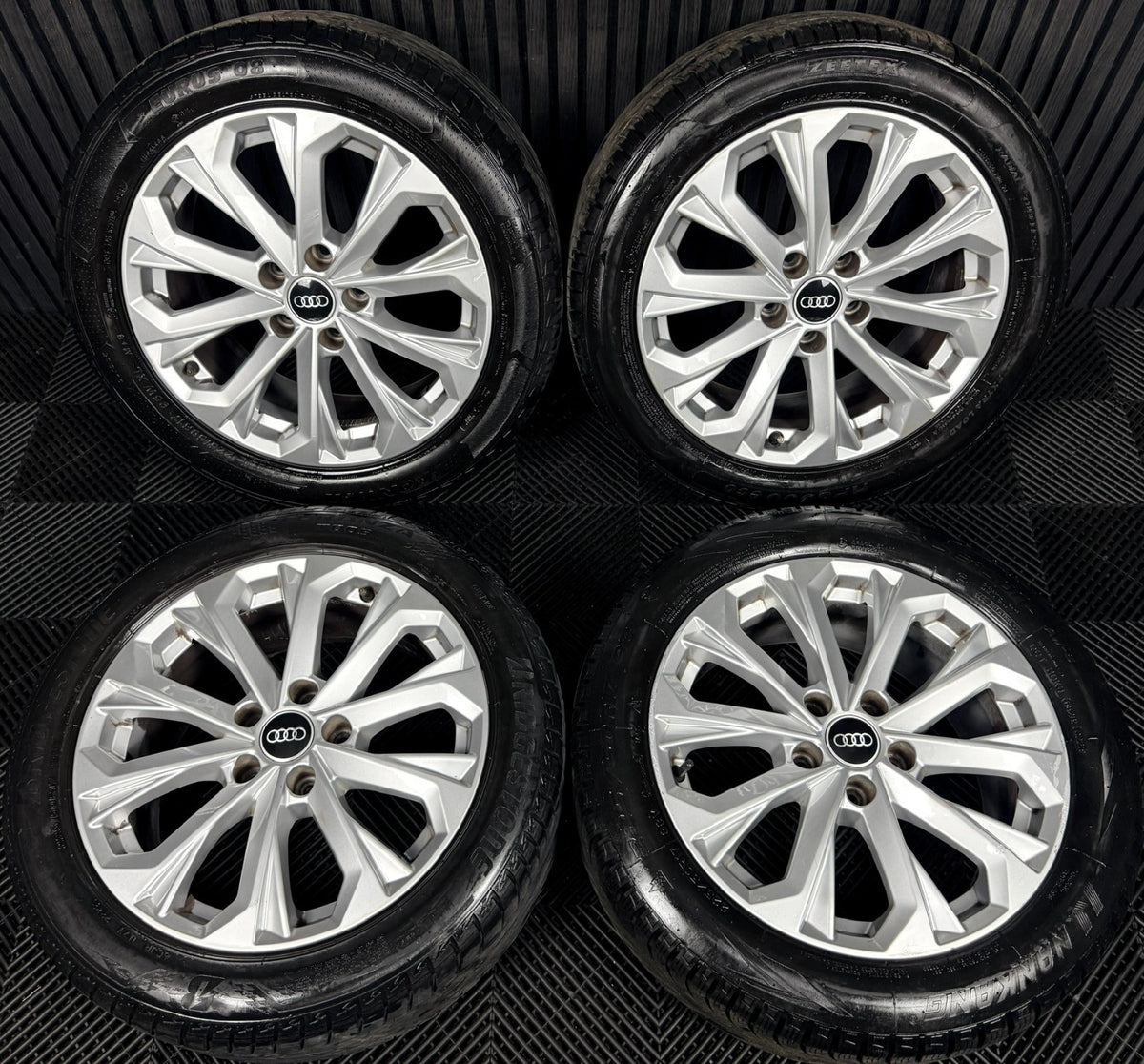 17'' Audi A4 Silver B8 B9 10 Spoke Alloy Wheels Alloys Tyres 8W0601025L Genuine