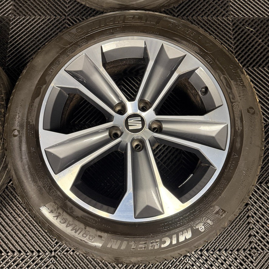 17'' GENUINE SEAT ATECA GREY DC 5 SPOKE ALLOY WHEELS TYRES ALLOYS 575601025K