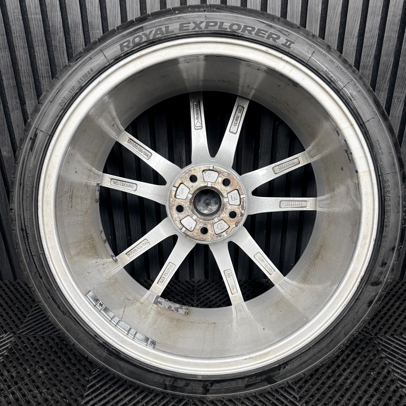 1X 19'' VW Golf R Pretoria Silver GTI MK7 Alloy Wheel Tyre 5G0601025AJ Genuine