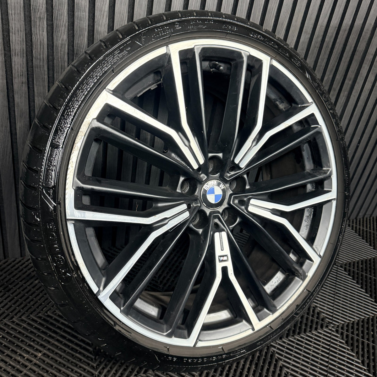 1X 20'' BMW 5 Series 846 M G30 G31 Sport Alloy Wheel Front 8747236 Genuine