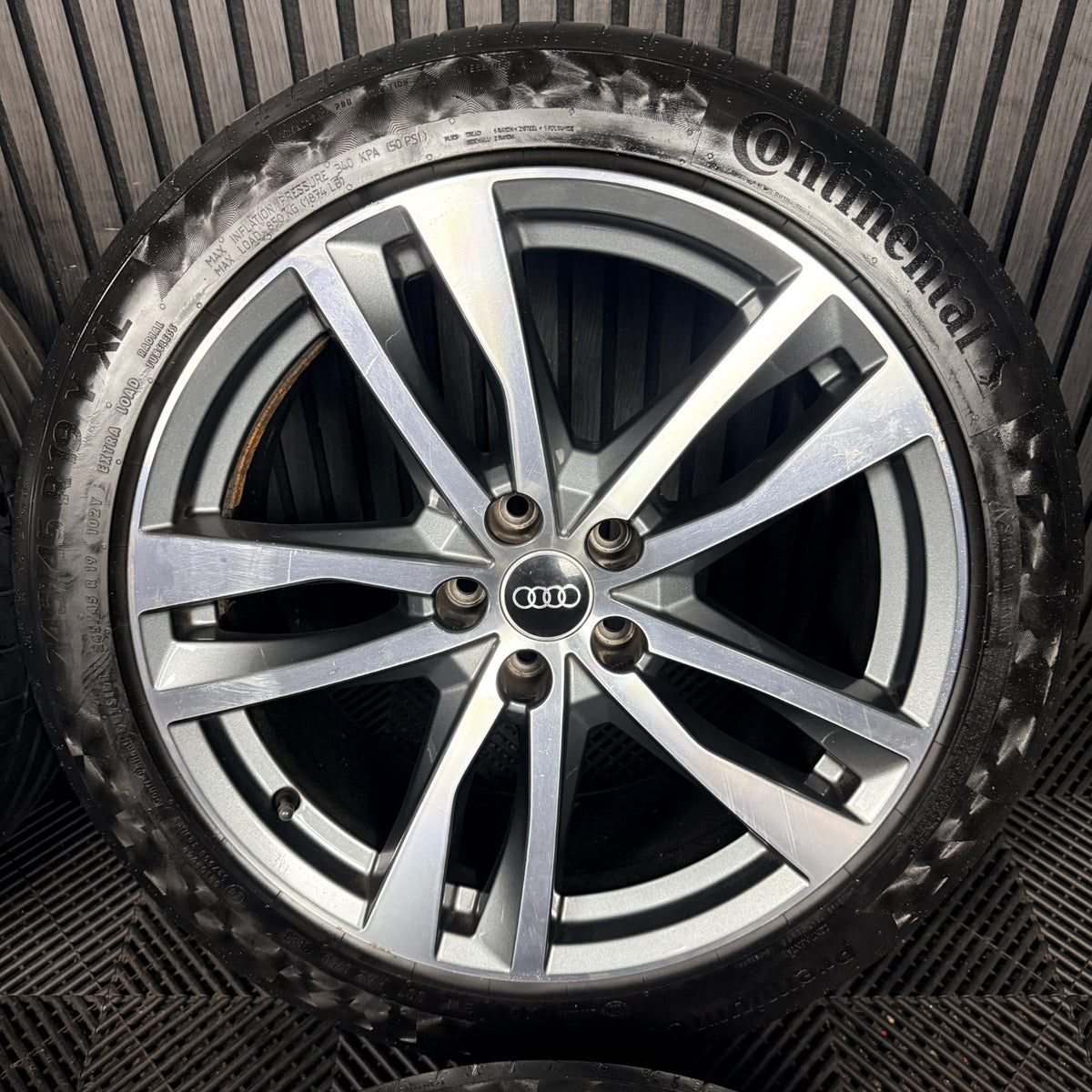 19'' Audi A6 C8 S Line 5 Double Spoke Alloy Wheels Tyres 4K0601025H Genuine