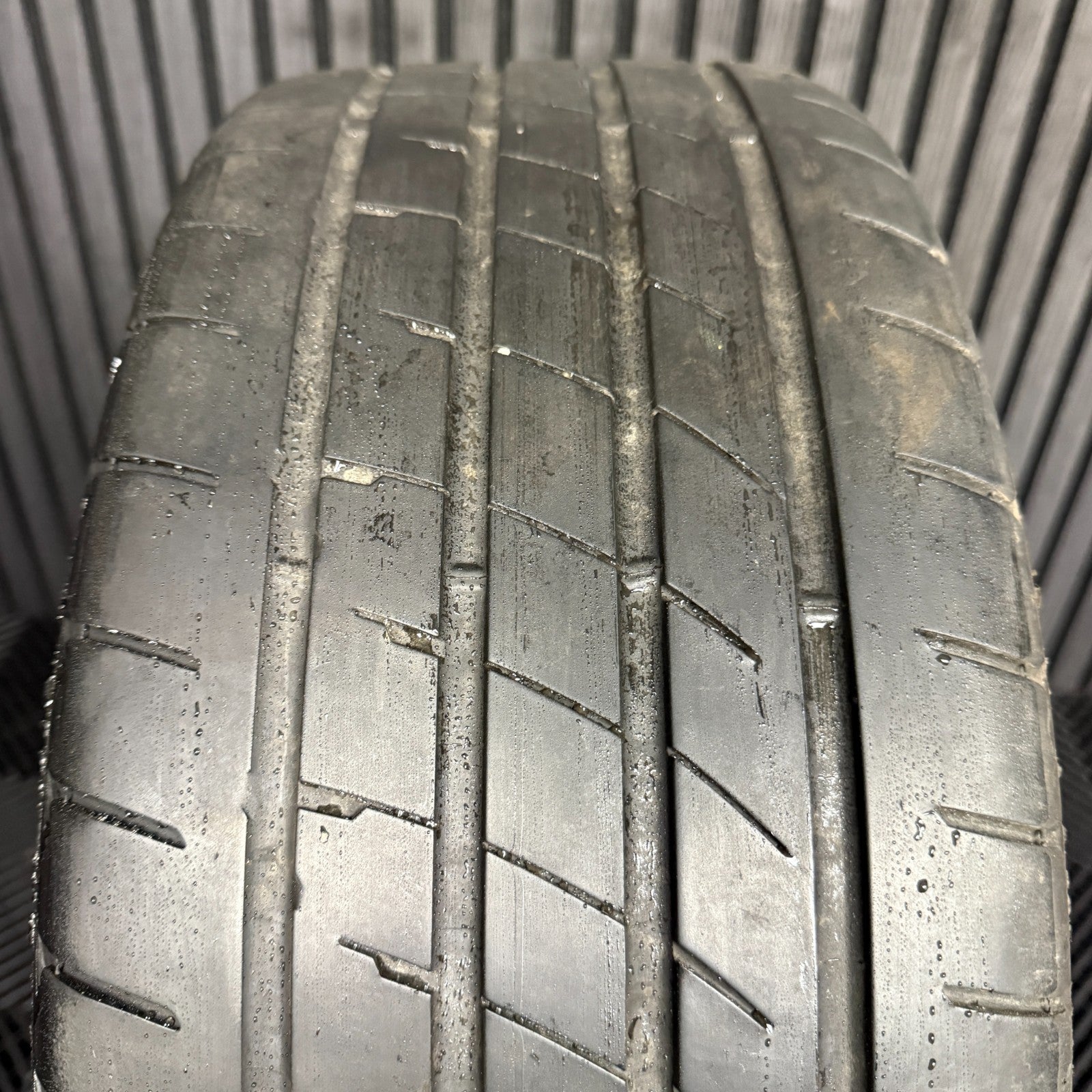 1X 18'' GENUINE AMG MERCEDES A B CLASS CLA GREY DC ALLOY WHEEL TYRE A1764010700