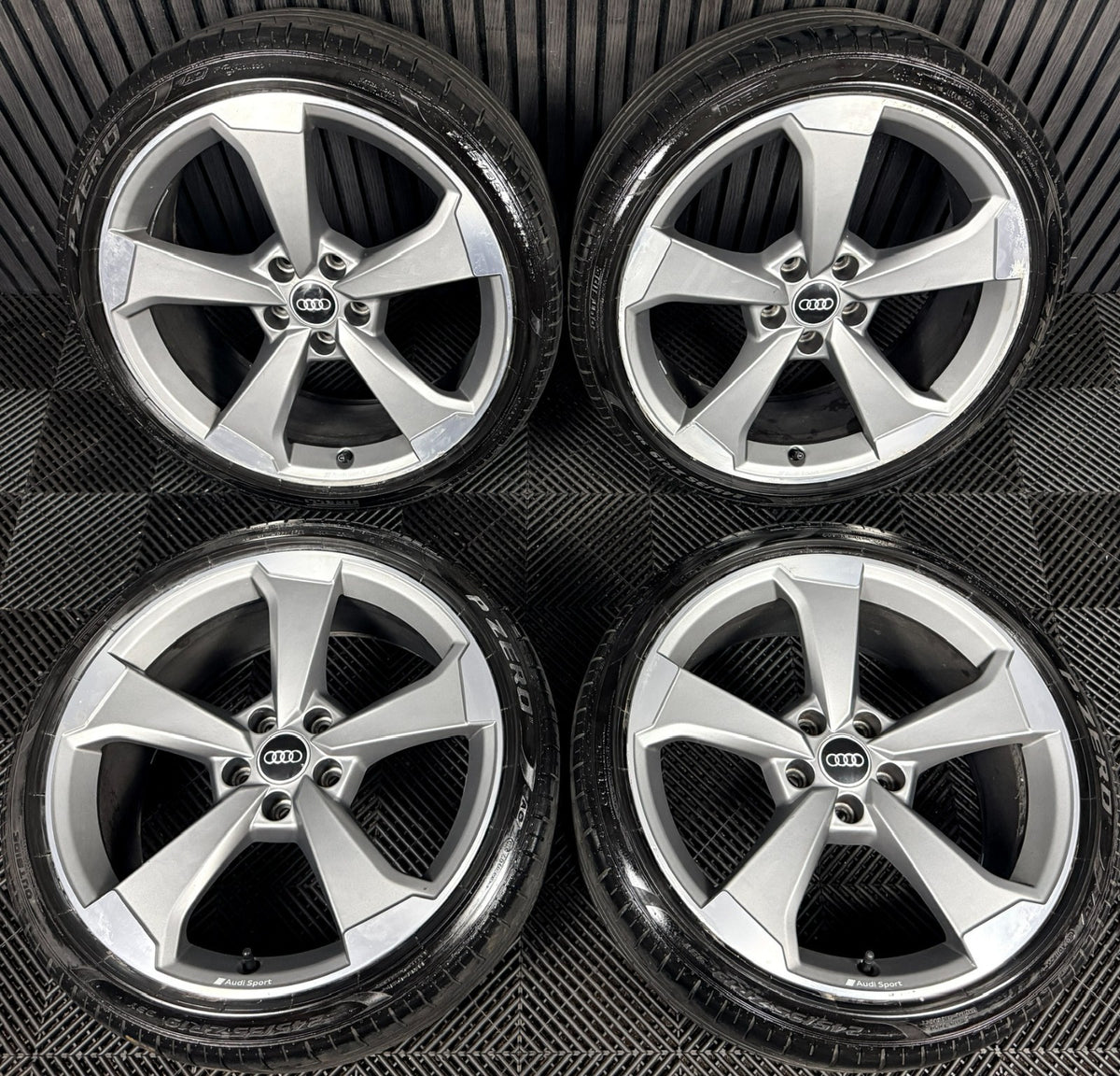 19'' Audi A4 S Line Black Edition B8 B9 Rotor Wheels Alloys 8W0601025CG Genuine