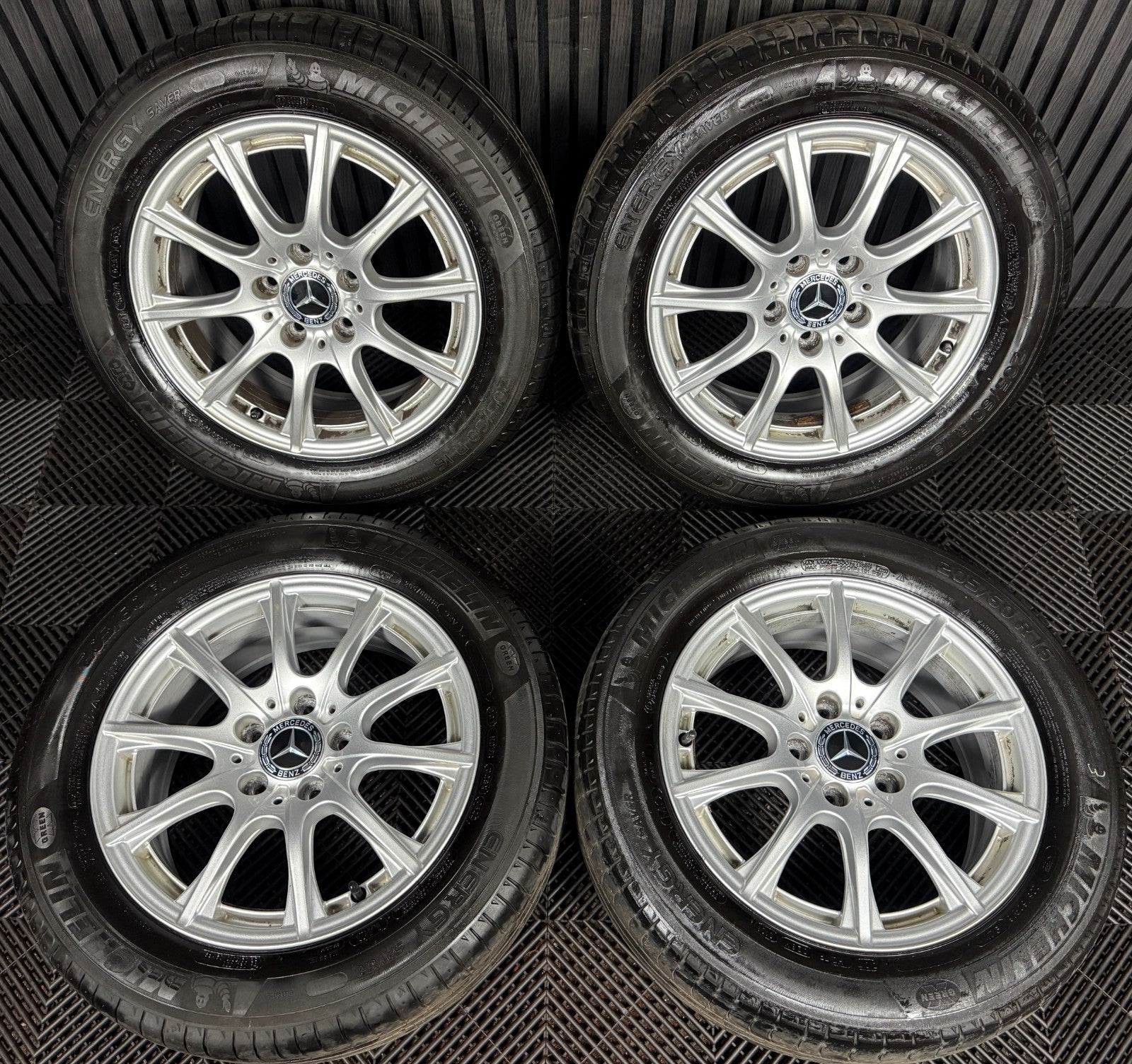 16'' GENUINE MERCEDES C CLASS W205 SILVER ALLOY WHEELS TYRES ALLOYS A2054012400