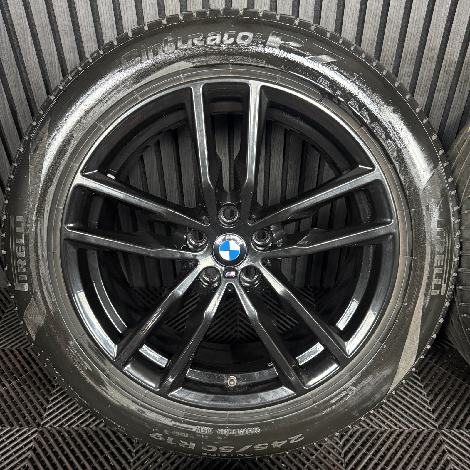 19'' GENUINE BMW X3 X4 G01 G02 698 BLACK M SPORT WHEELS TYRES ALLOYS 8010267
