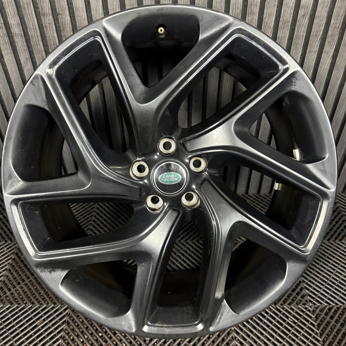 1X 22'' GENUINE RANGE ROVER SPORT LAND BLACK L461 5131 ALLOY WHEEL N9XM-1007-AA