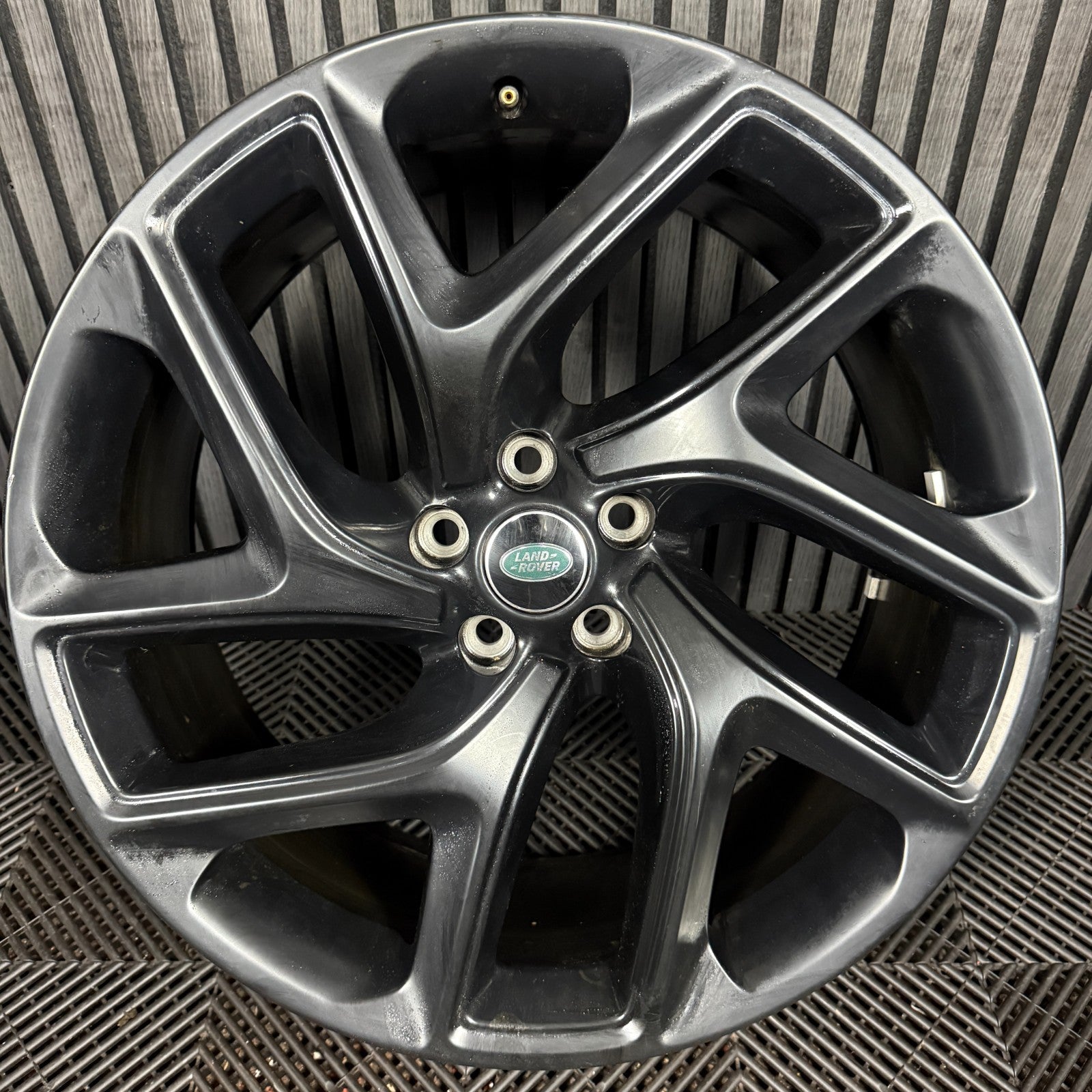 1X 22'' GENUINE RANGE ROVER SPORT LAND BLACK L461 5131 ALLOY WHEEL N9XM-1007-AA