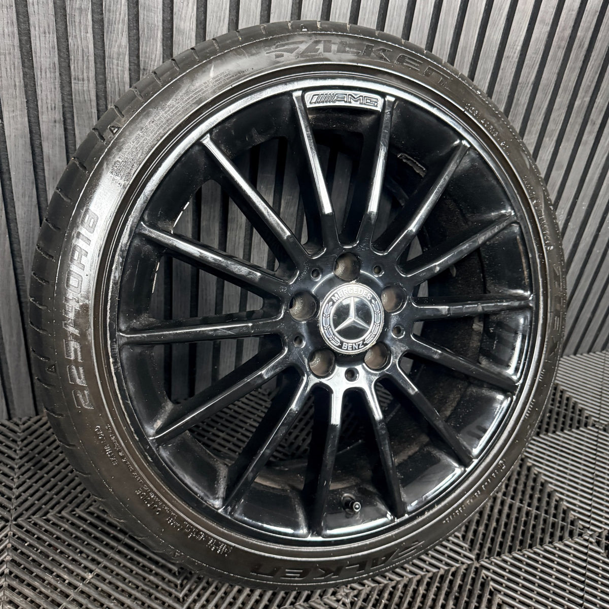 1X 18'' Amg Mercedes A Class CLA Black Alloy Wheel A1764010200 W176 Genuine