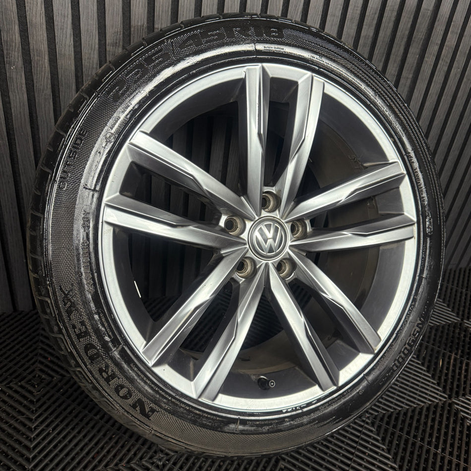 1X 18'' GENUINE VW PASSAT R LINE B8 DARTFORD GT GTE ALLOY WHEEL TYRE 3G0601025K