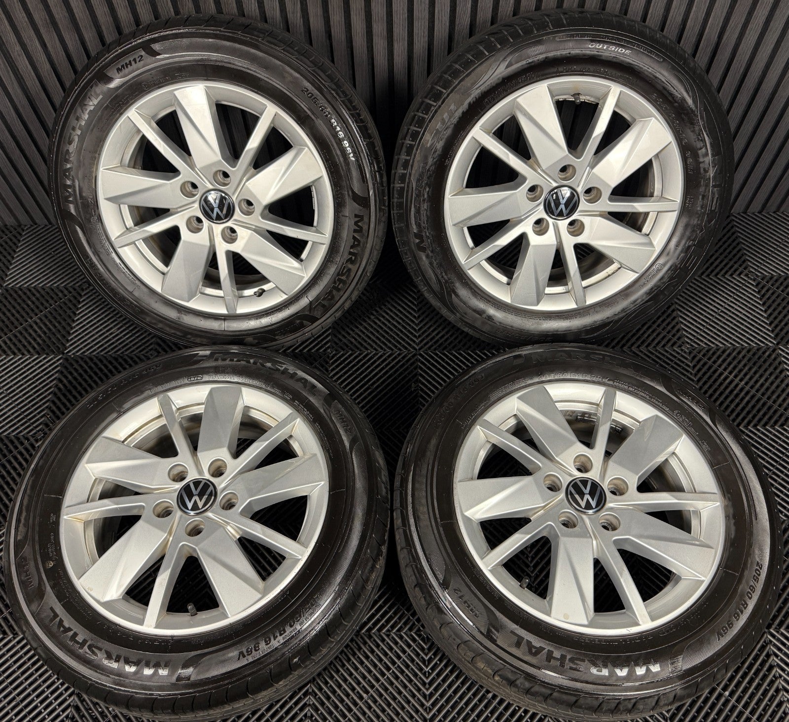 16'' GENUINE VW CADDY VIENNA ALLOY ALLOYS WHEELS TYRES 2K7601025