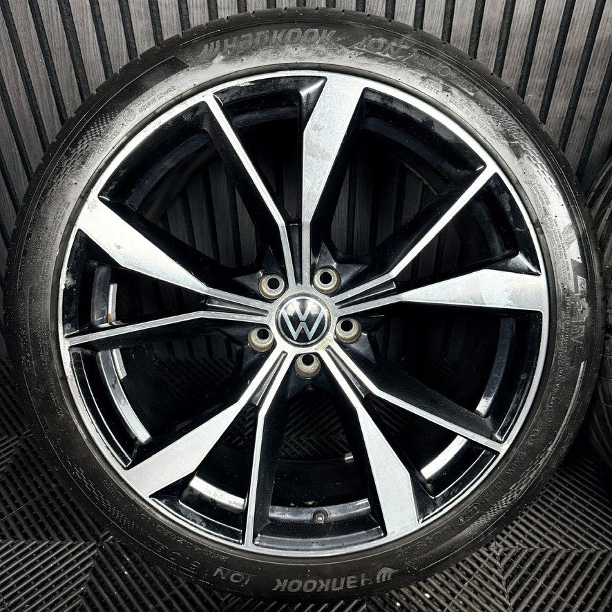 20'' VW Tiguan R Line Misano Alloy Wheels Tyres Alloys 5NA601025AH Genuine