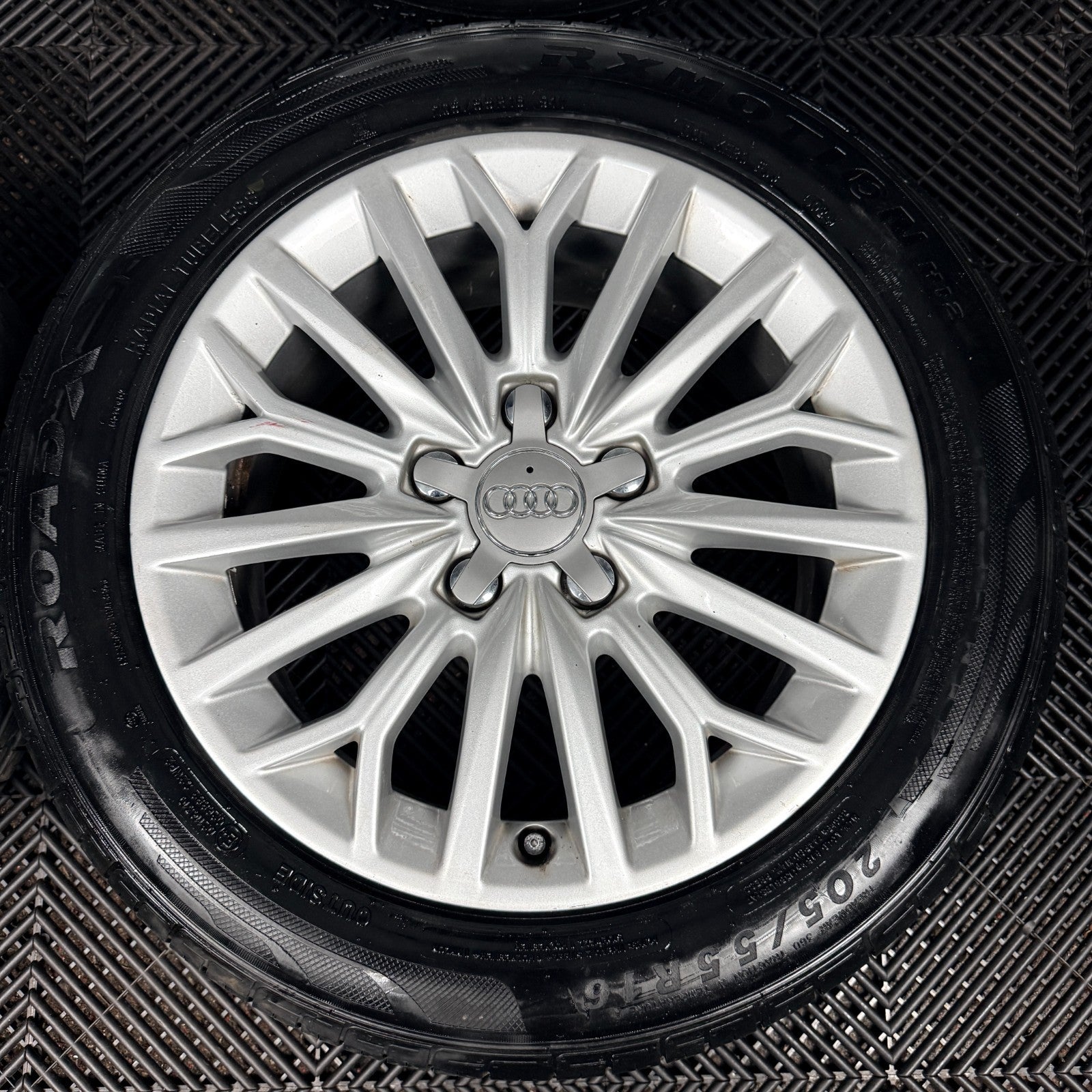 16'' Audi A3 Silver Multispoke Alloy Wheels Alloys Tyres 8V0601025BJ Genuine