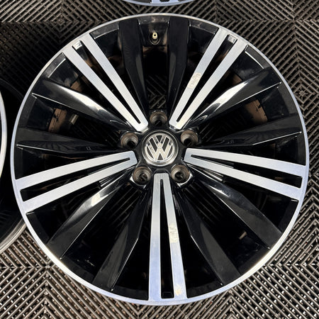 18'' Vw Tiguan Patagonia Mk2 Alloy Wheels Tyres Alloys 5NA601025C Genuine