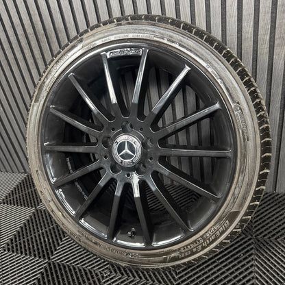 1X 18'' GENUINE AMG MERCEDES A CLASS CLA W176 BLACK ALLOY WHEEL TYRE A1764010200
