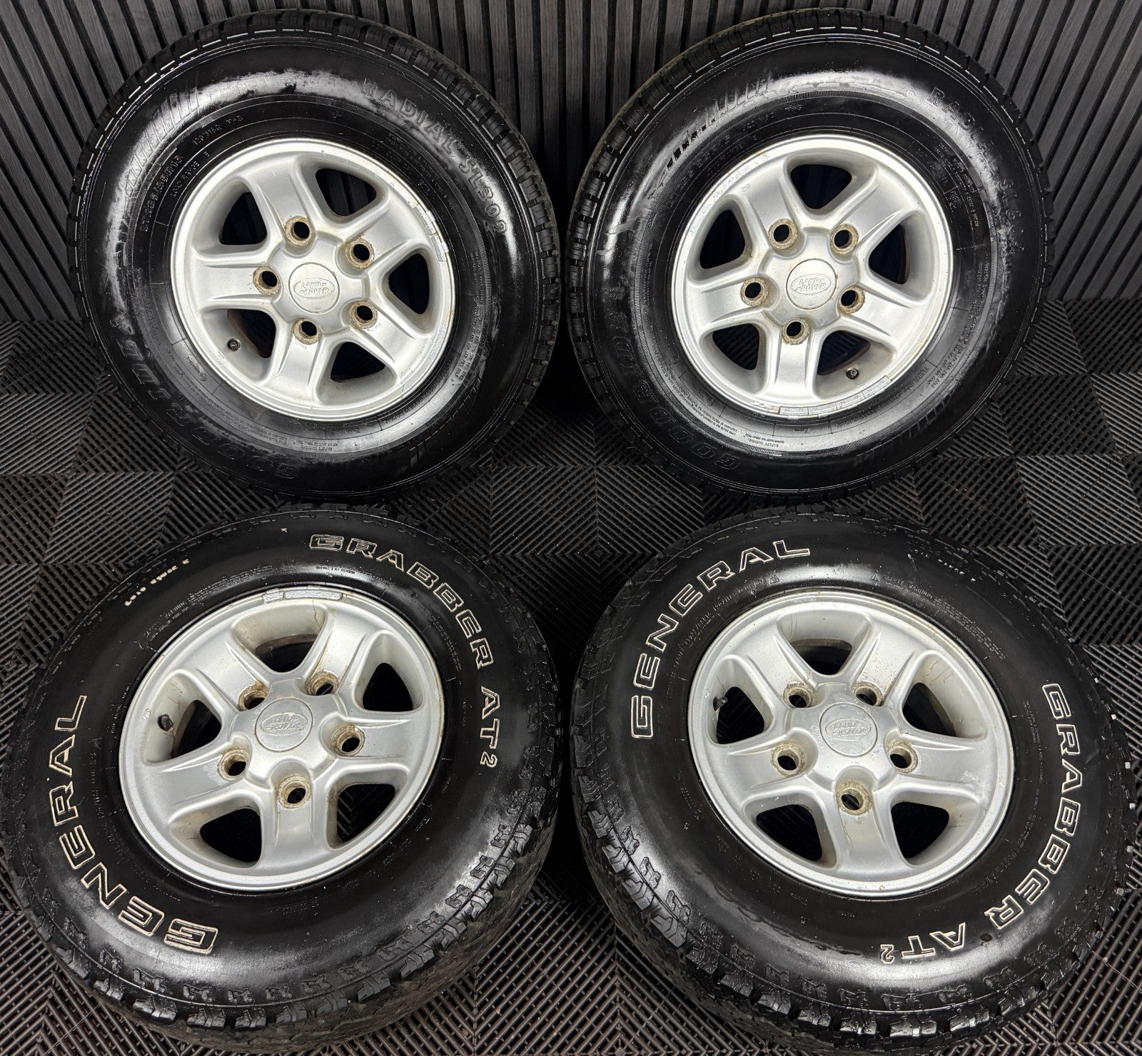 16'' Land Rover Defender Boost 5 Spoke Wheels Tyres L316 Genuine