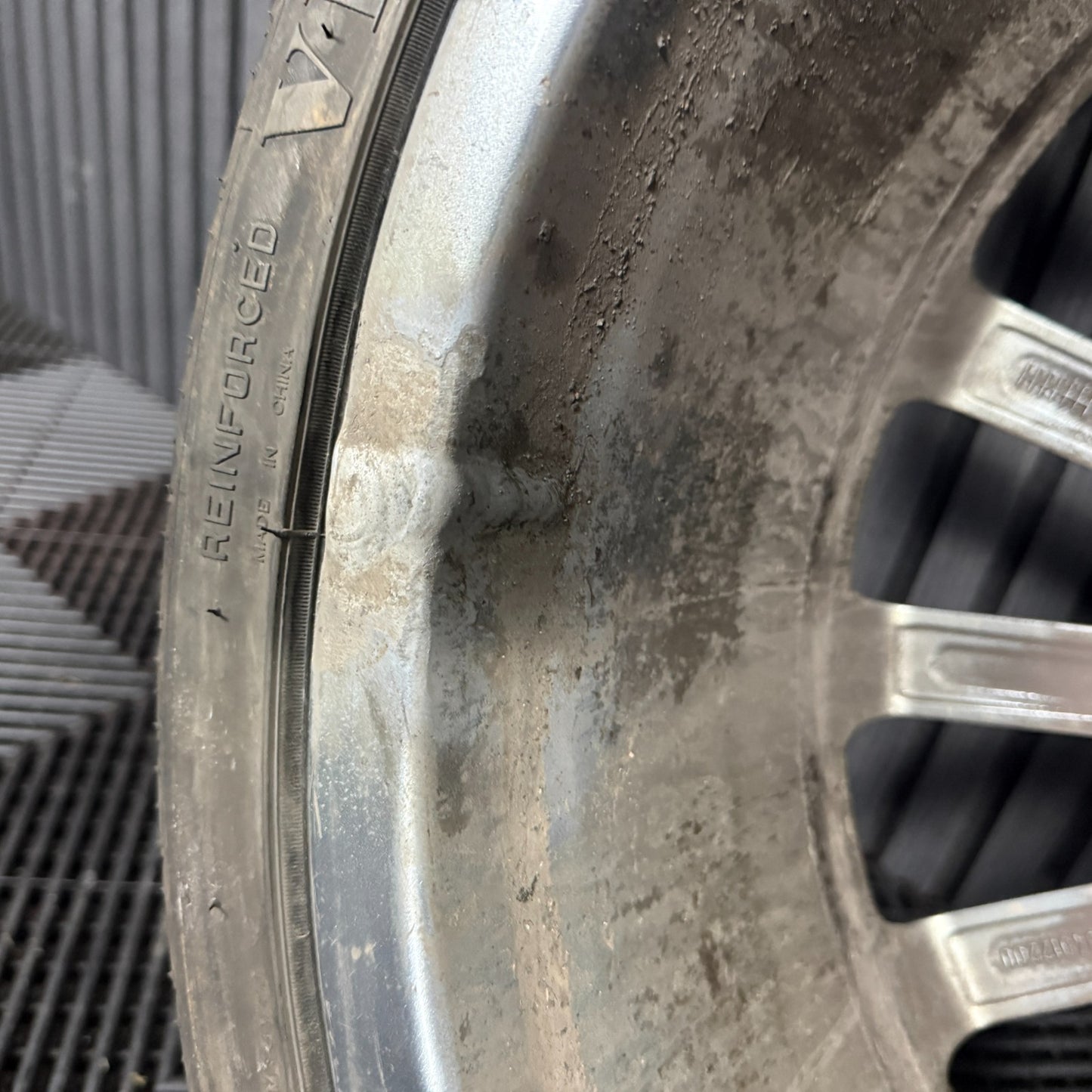 1X 20" GENUINE AMG MERCEDES E CLASS GREY DC ALLOY WHEEL W213 A2134012200 FRONT