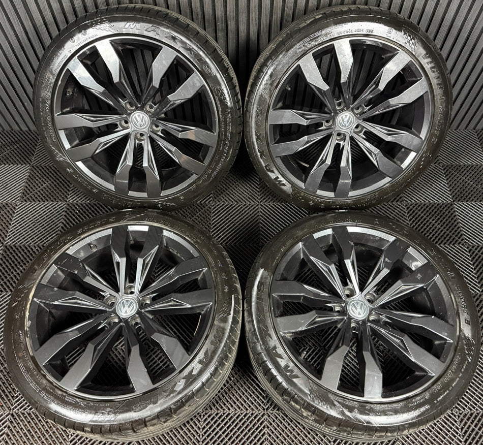 20'' GENUINE VW TIGUAN R LINE SUZUKA GREY ALLOY WHEELS TYRE ALLOYS 5NA601025G
