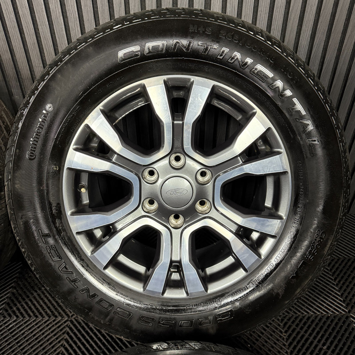 18'' GENUINE FORD RANGER GREY DC WILDTRAK ALLOY WHEELS TYRES ALLOYS