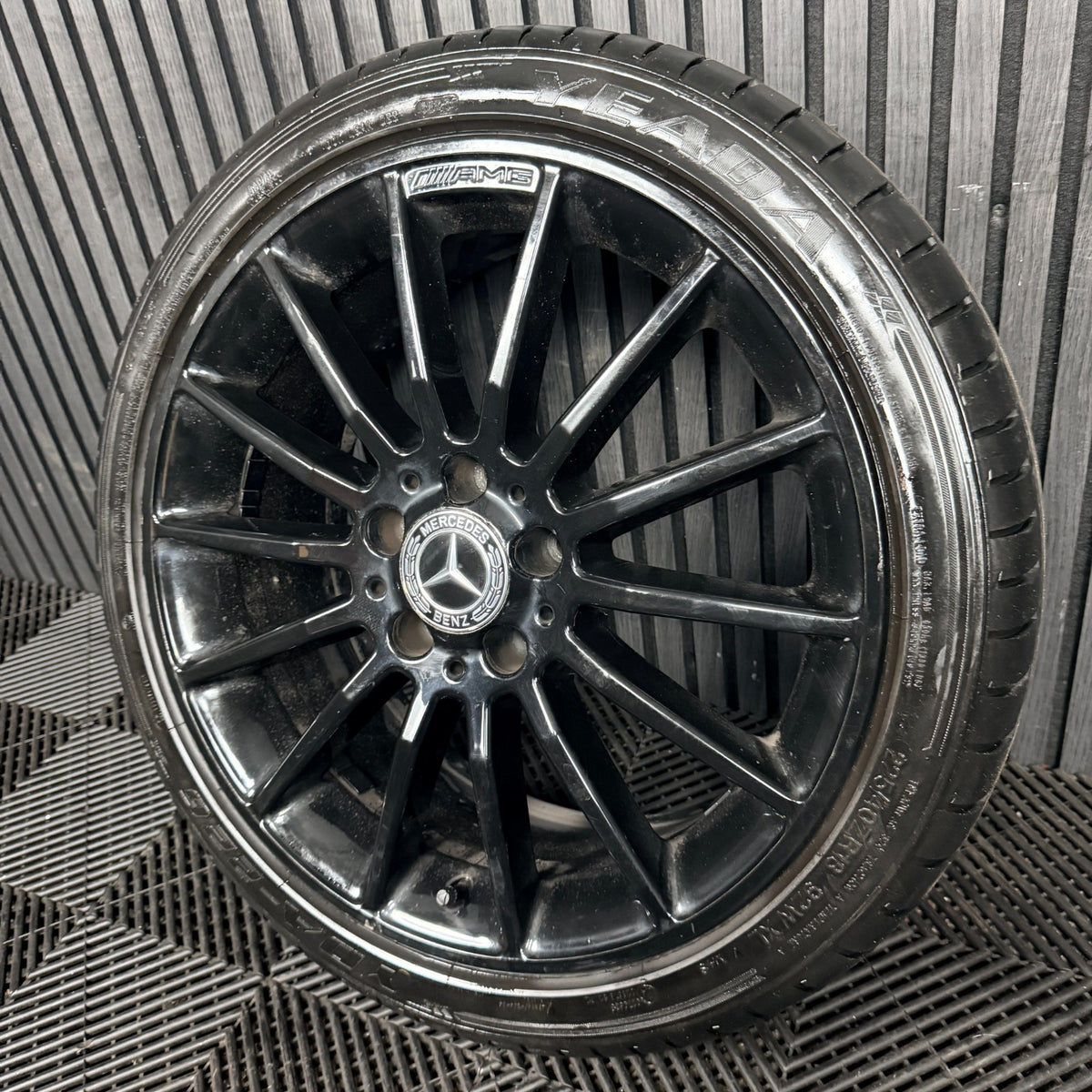 1X 18'' Amg Mercedes A Class CLA Black Alloy Wheel A1764010200 W176 Genuine
