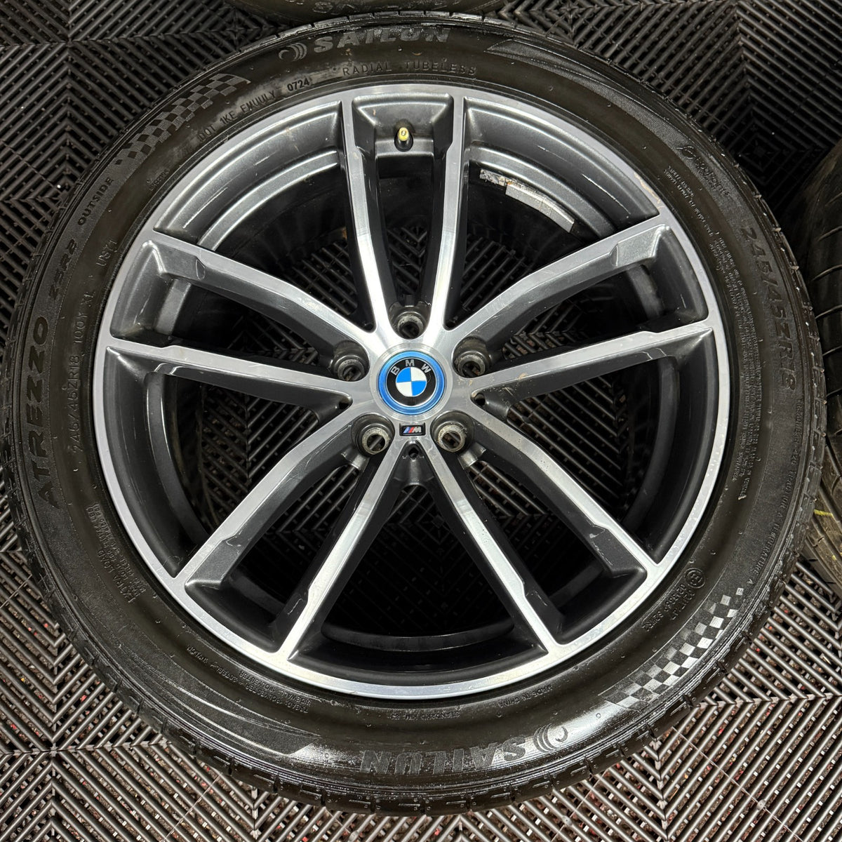 18" GENUINE BMW 5 SERIES 4 662 GREY DC M SPORT G30 G31 ALLOY WHEEL TYRES 7855081