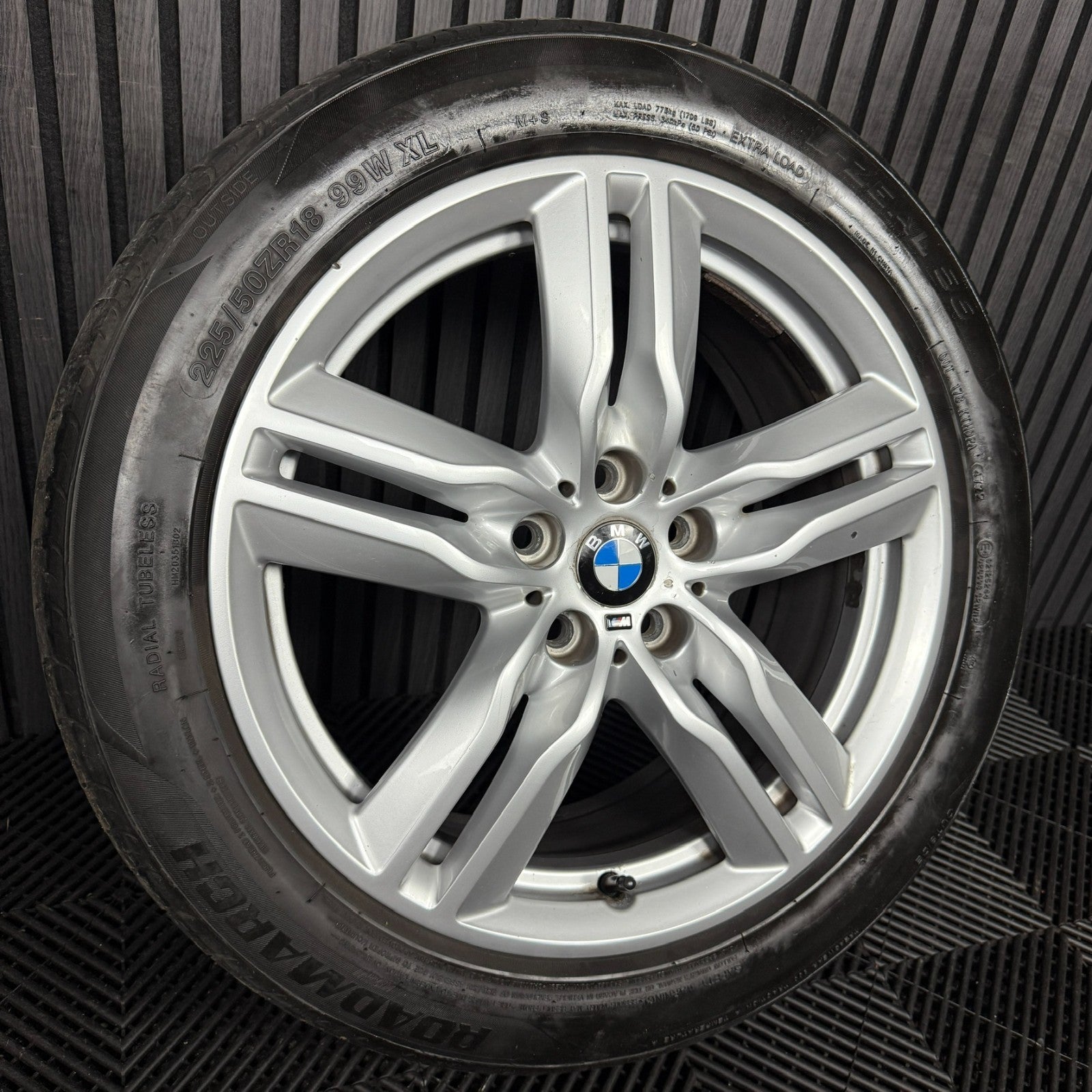 1X 18'' GENUINE BMW X1 570 F48 X2 F39 M SPORT ALLOY WHEEL TYRE 7850456 7.5J ET51