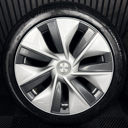 19'' Tesla Model Y Silver With Caps Alloys Wheels 1188222-00-B Genuine