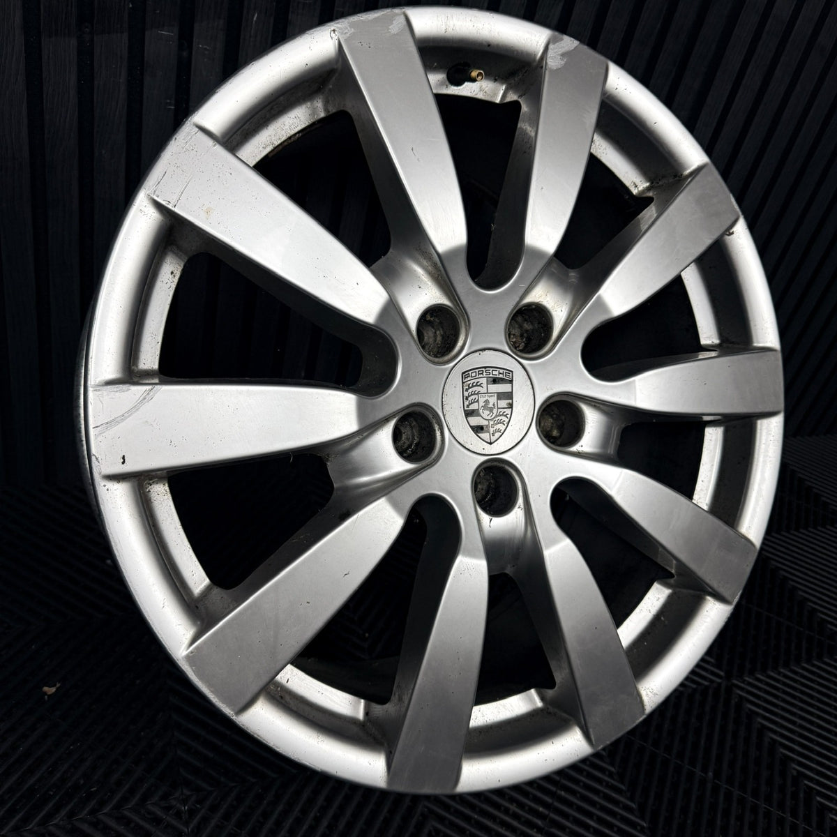 1X 20'' Porsche Cayenne 10 Spoke Alloy Wheel Genuine 7P5601025B 92A