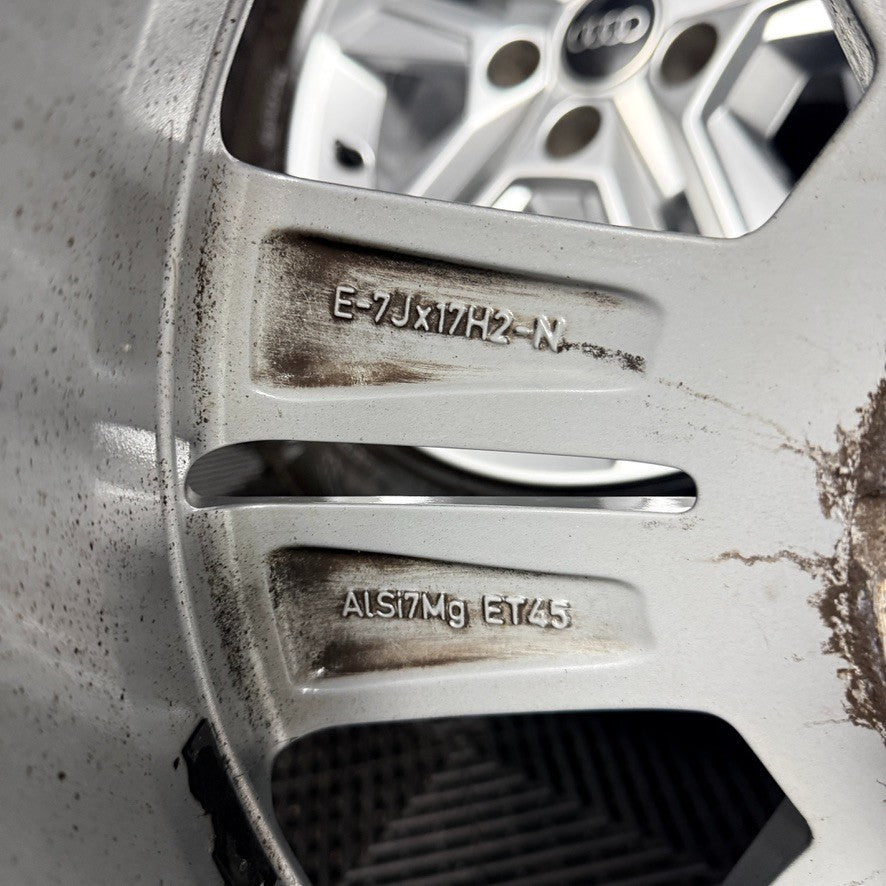17'' Audi Q2 5 Double Spoke Alloy Wheels Tyres Alloys 81A601025AJ Genuine