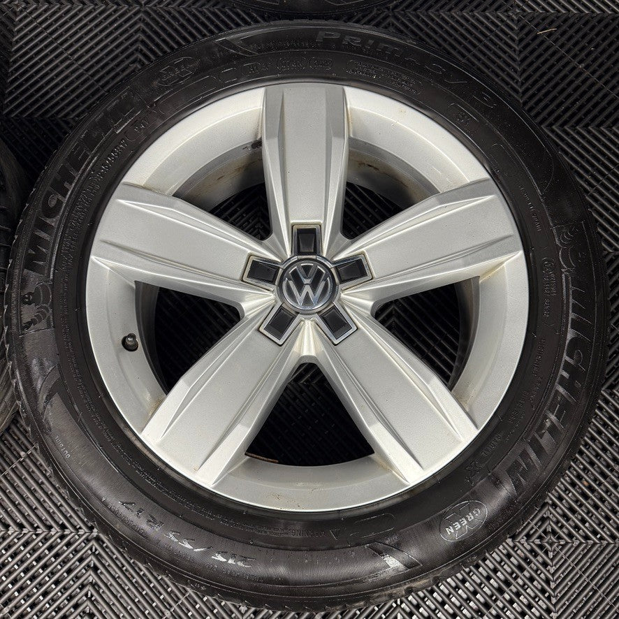 17'' GENUINE VW PASSAT ISTANBUL B8 ALLOY WHEELS TYRES ALLOYS 3G0601025E