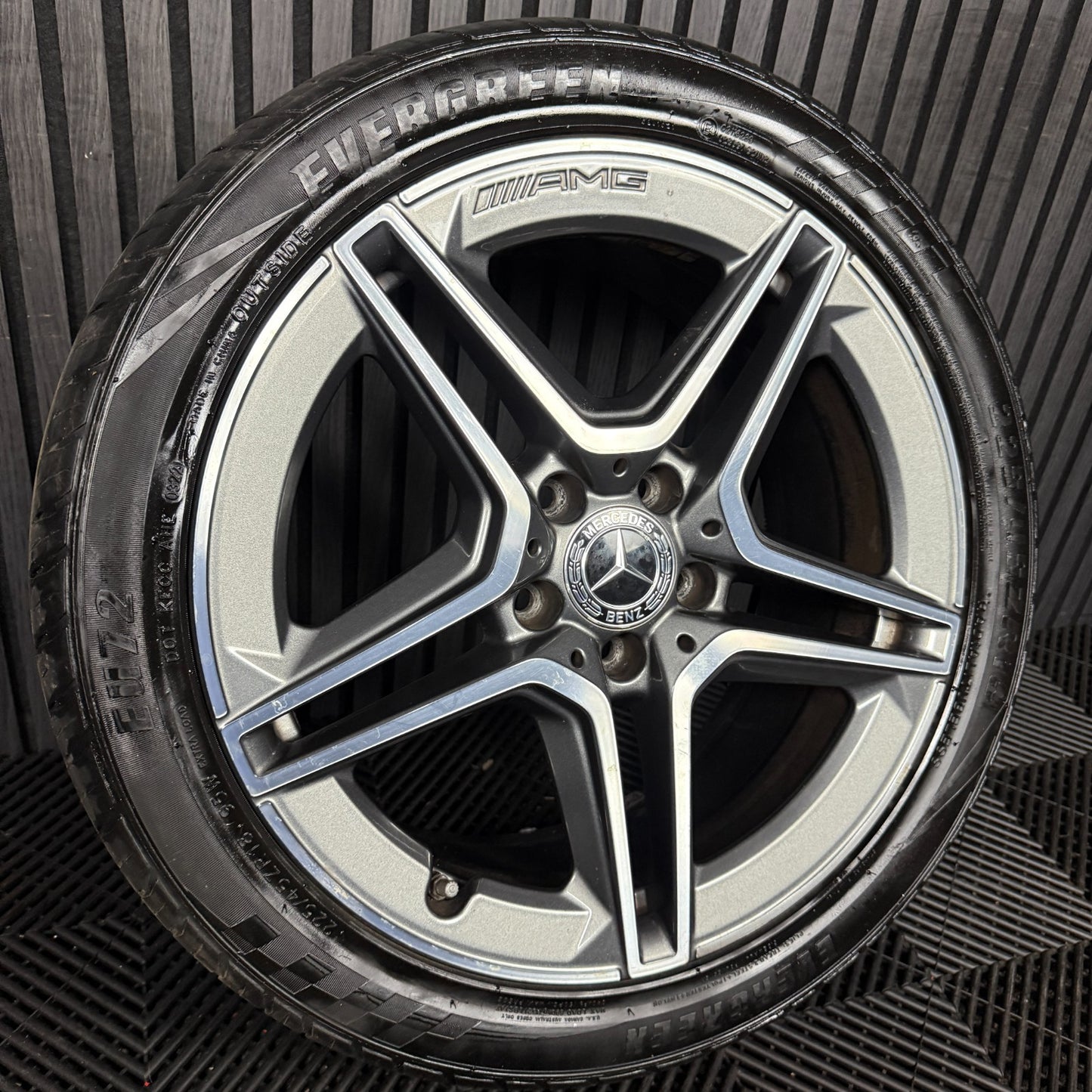 1X 18'' GENUINE AMG MERCEDES A CLASS CLA W177 SPORT ALLOY WHEEL TYRE A1774011500