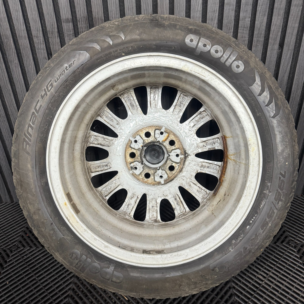 1X 16'' GENUINE MINI COOPER ONE D 495 VICTORY F55 F56 ALLOY WHEEL TYRE 6855104