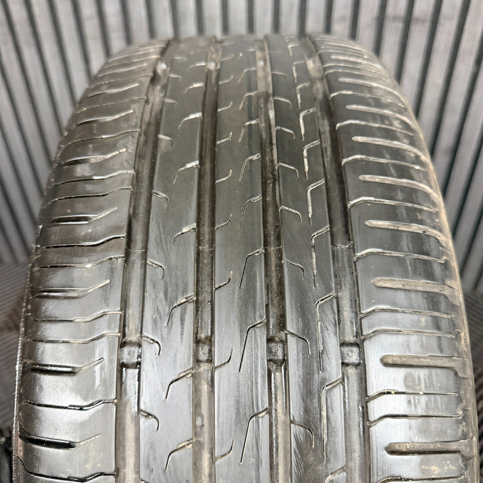 1x 18'' BMW 1 Series 819 M Sport 2 F40 F44 Alloy Wheels Tyre 8092352 Genuine OEM