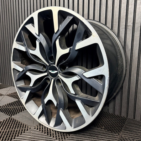 1X 22'' Aston Marin DBX Ribbon MY83-9965G-JA Alloy Wheel Single Rear Genuine