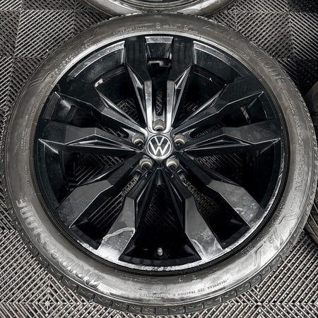 21'' VW Touareg Suzuka Black R Line Alloy Wheels Tyres Q7 760601025D Genuine