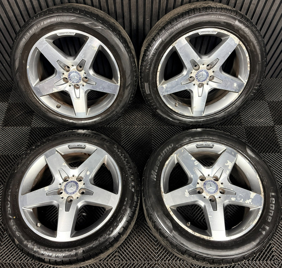 18'' AMG Mercedes GLA Silver 5 Spoke Wheels Tyres Alloys A1564010500 Genuine