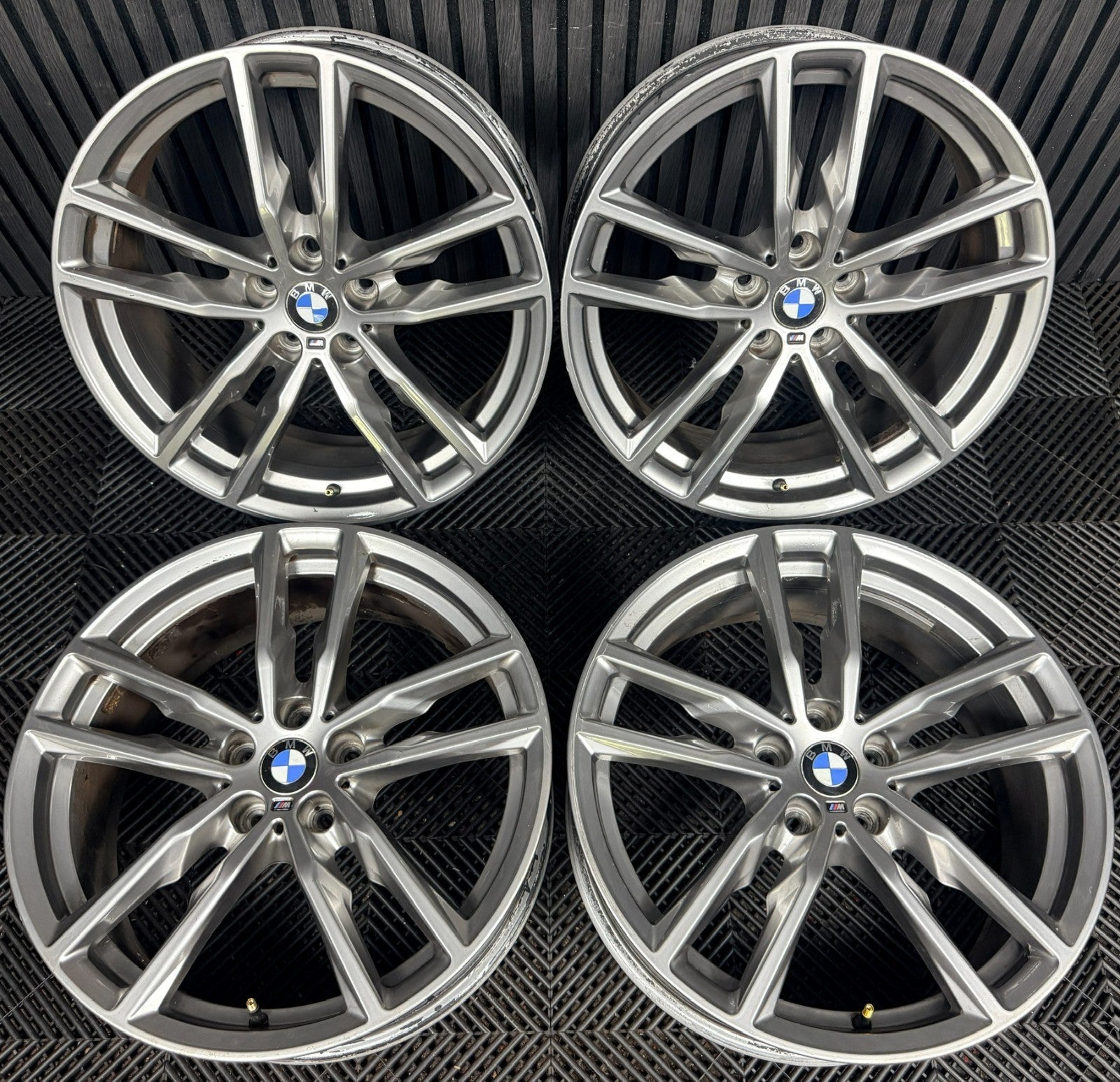 19'' BMW X3 X4 G01 G02 698 M Sport Alloy Wheels Alloys 8746987 Genuine
