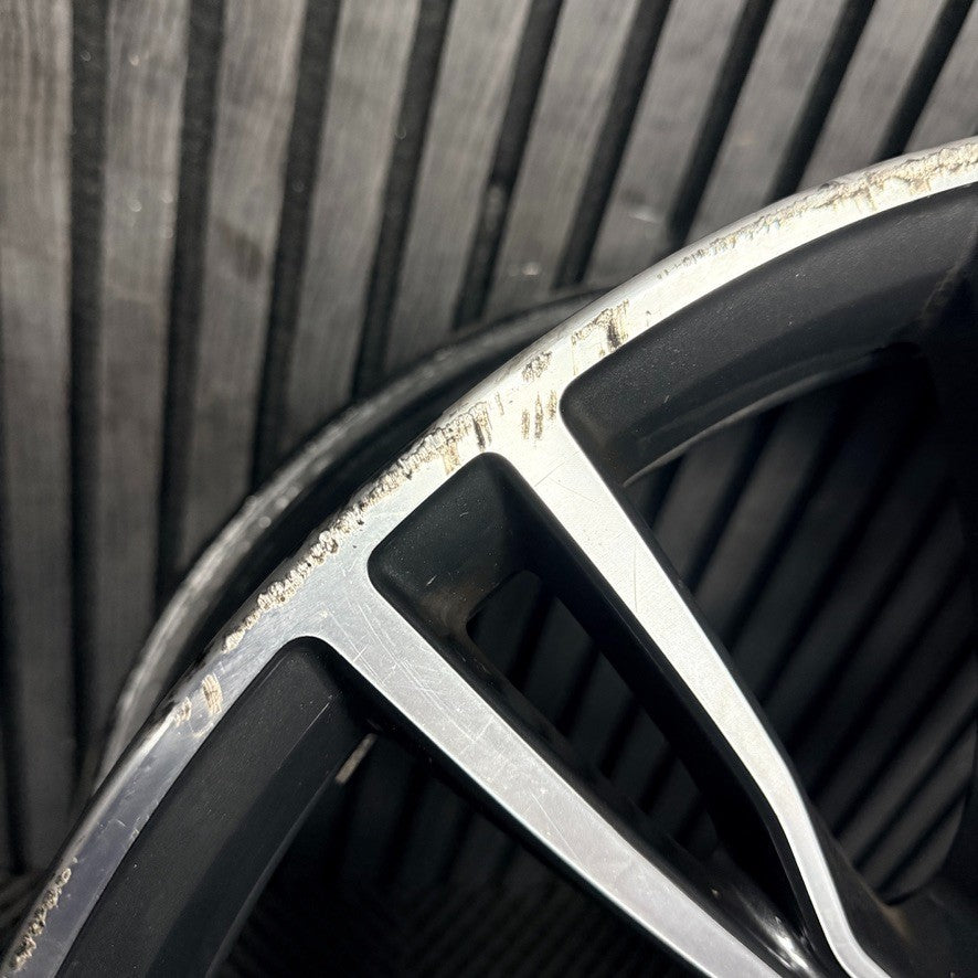 1X 21'' BMW X3 X4 G01 G02 726 M Sport Alloy Wheel Front 8043670 Genuine