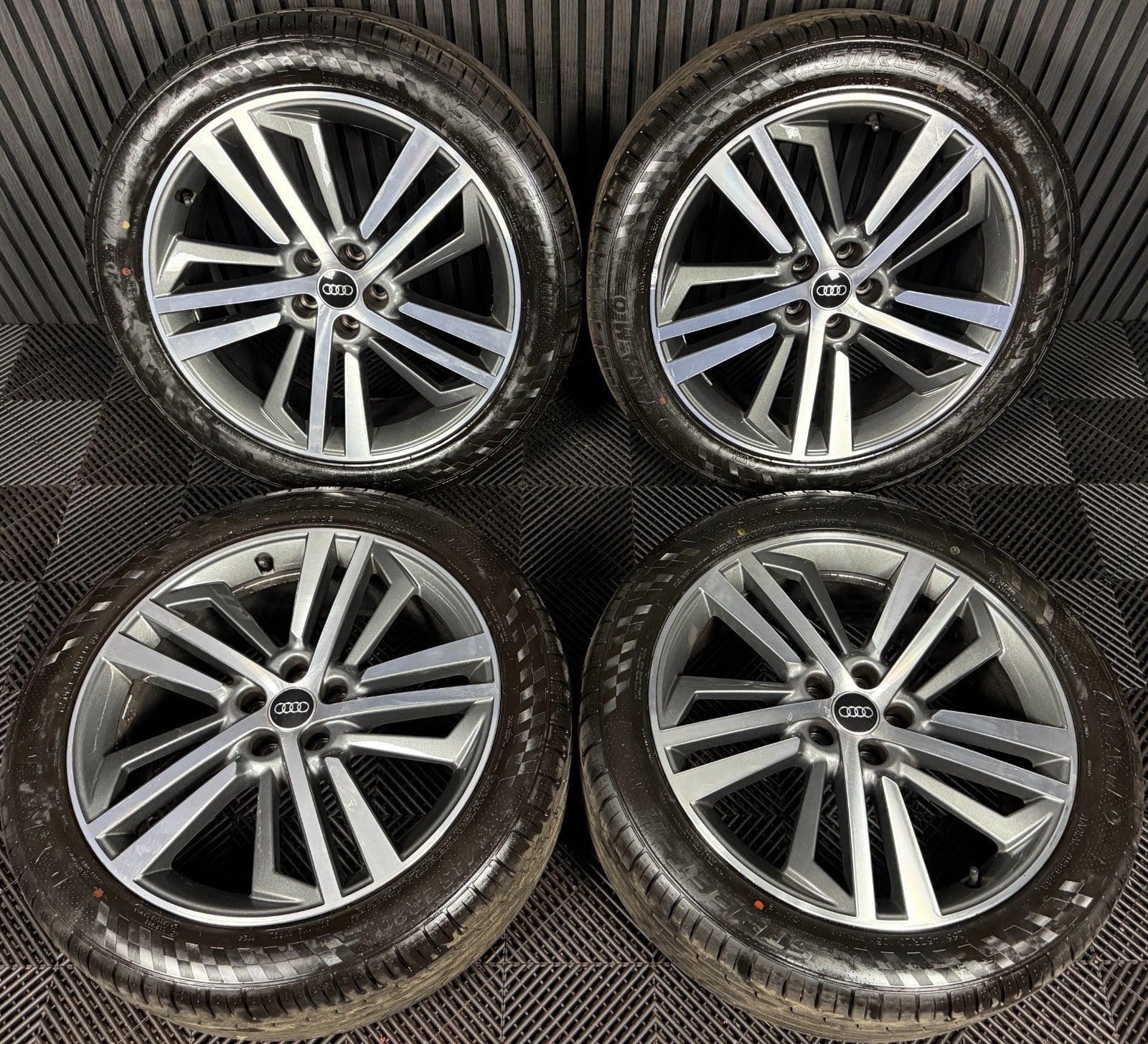 20'' GENUINE AUDI Q5 5 TRIPLE SPOKE SQ5 S LINE WHEELS TYRES ALLOYS 80A601025F