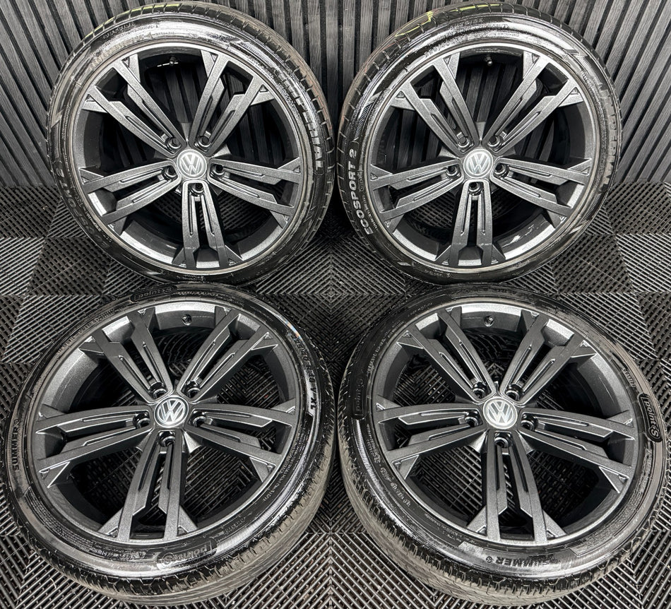 18" VW Golf Seville Grey GTD GT Mk7 Alloy Wheel Tyres 5G0601025CM Genuine
