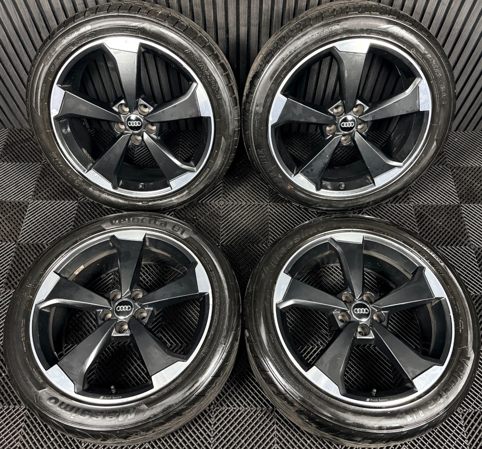 20'' Audi Q5 S Line Rotor Black Edition Alloy Wheels Tyres 80A601025AQ Genuine