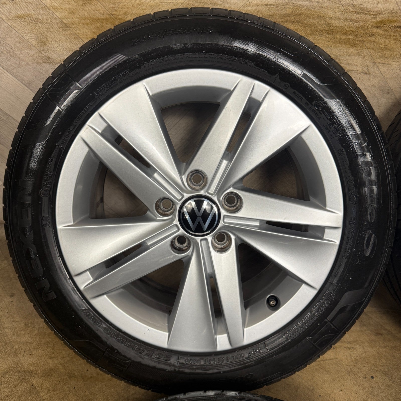 16'' GENUINE VW GOLF MK8 NORFOLK ALLOY ALLOYS WHEELS TYRES 5H0601025