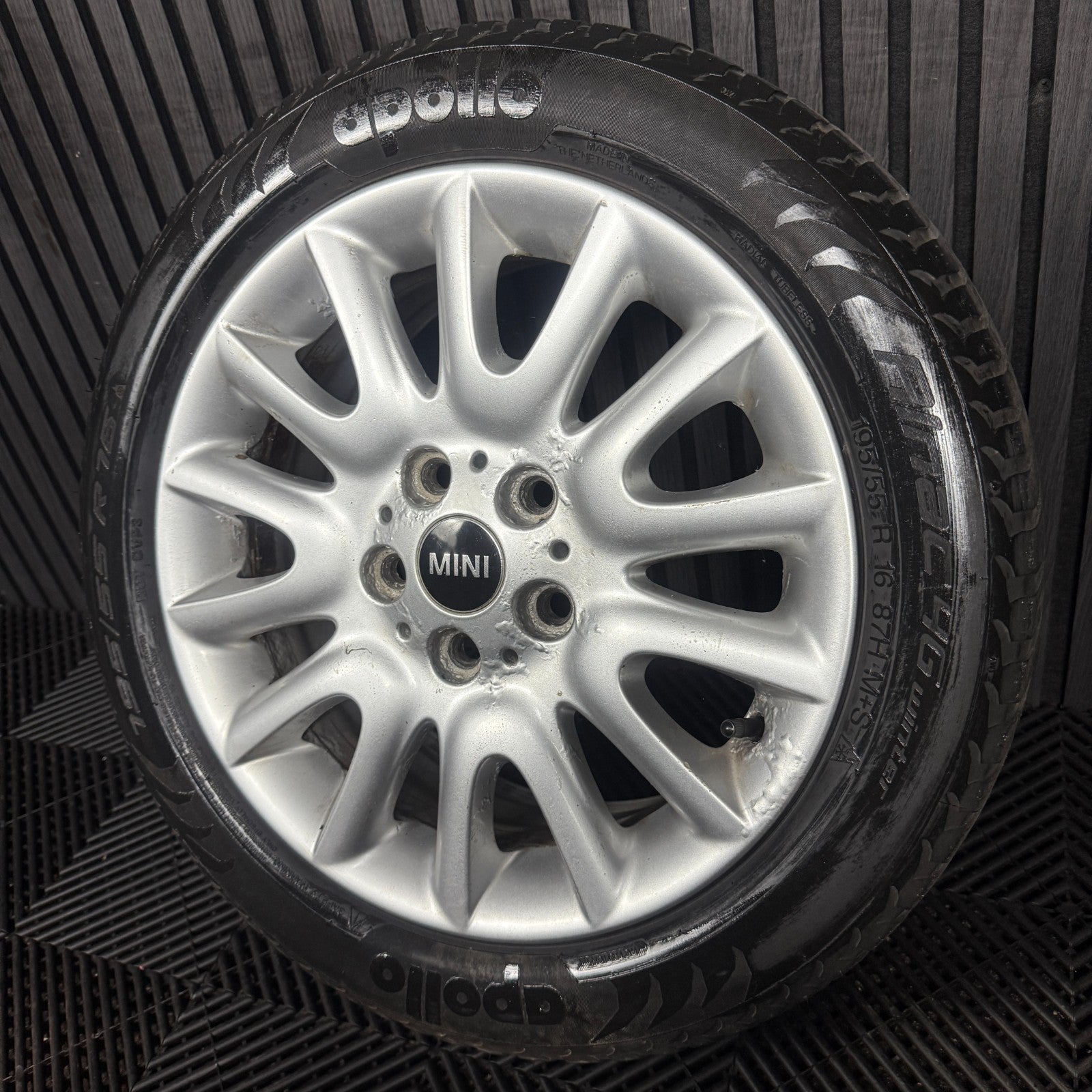 1X 16'' GENUINE MINI COOPER ONE D 495 VICTORY F55 F56 ALLOY WHEEL TYRE 6855104